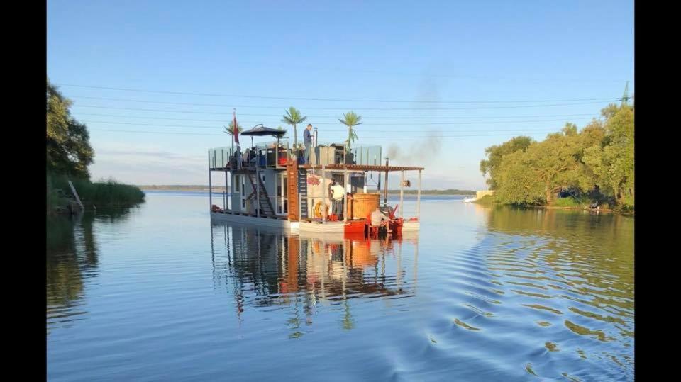 Houseboat On The Water Hotel Liepaja Exterior photo